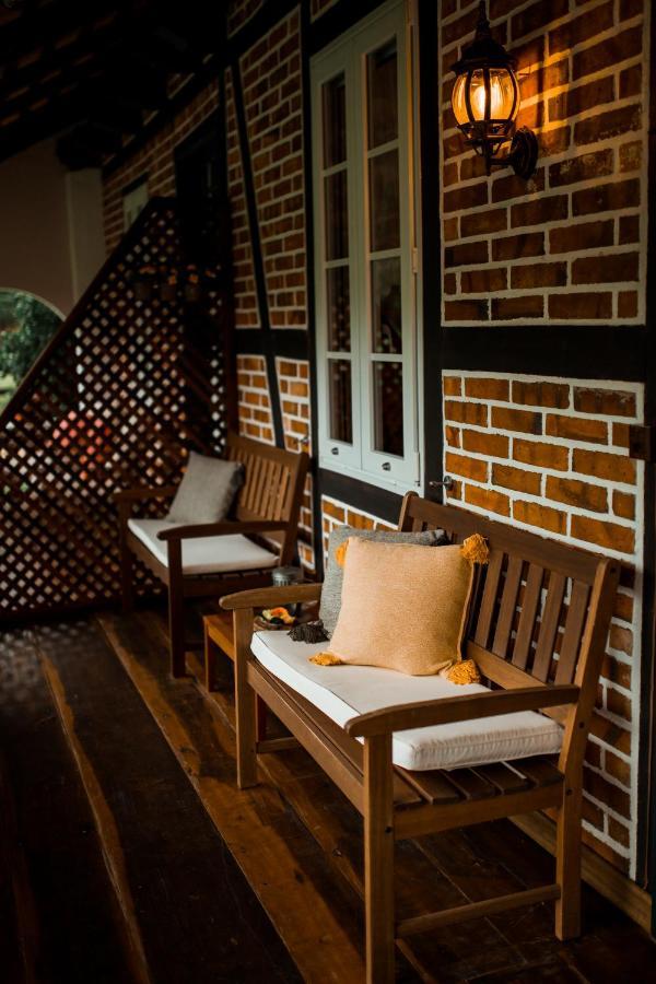 Aconchegante Casa De Hospedagem Enxaimel Timbó Extérieur photo